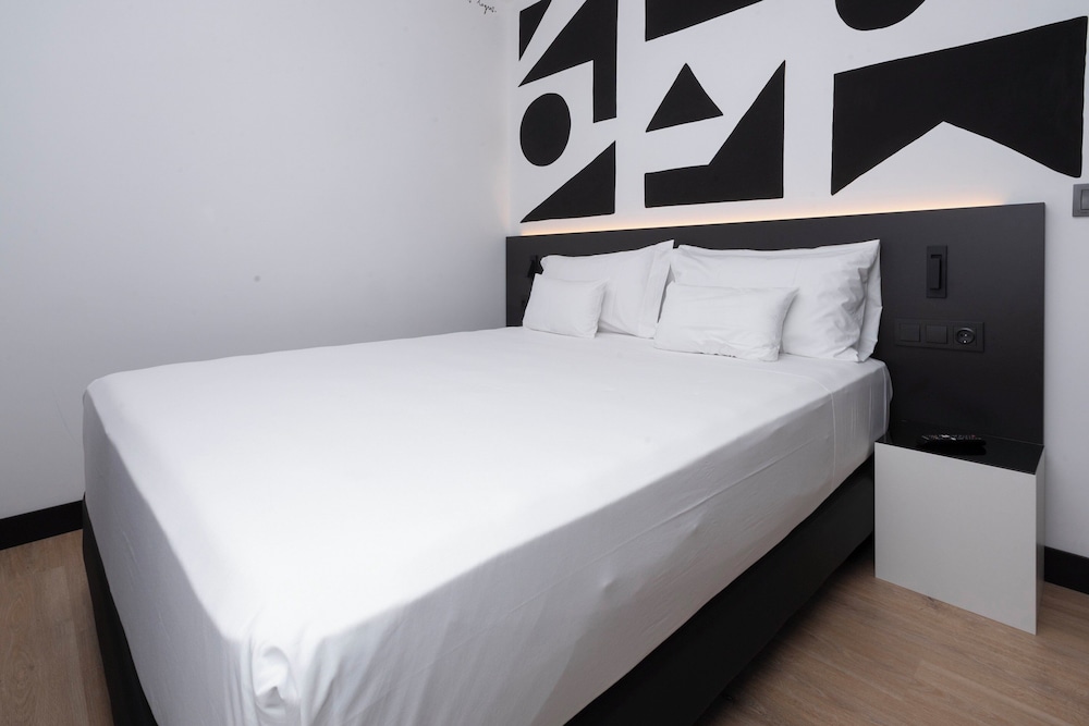 Family Apartment, 2 Bedrooms - Photo 3