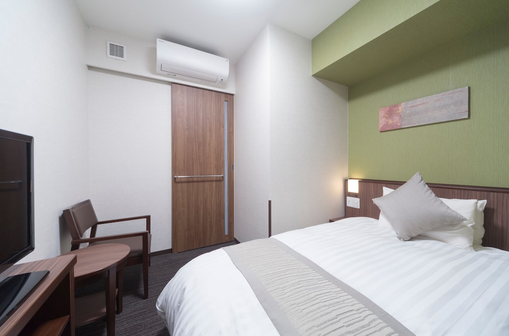 [No Cleaning Service] Semi Double Room, Non Smoking