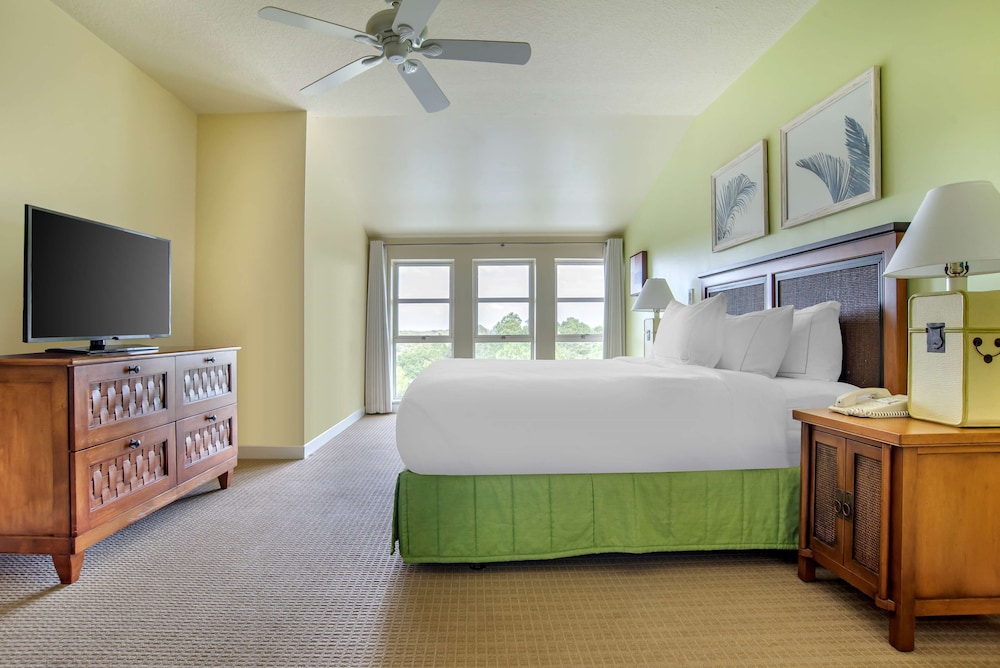 2 BEDROOM 2 KING SUITE WITH BALCONY - Photo 1