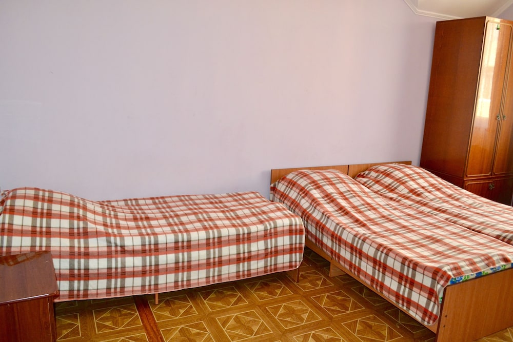 Standard Triple Room photo 3