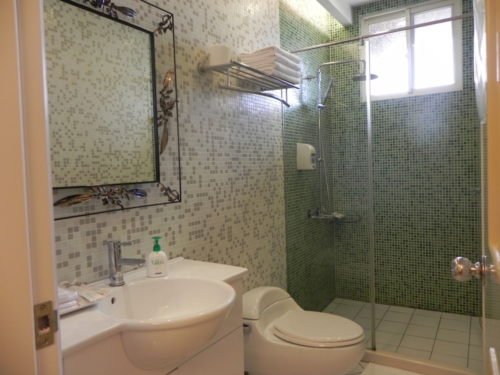 Deluxe Twin Room photo 3