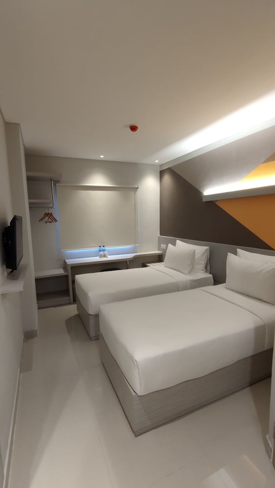 Superior Twin Room - Photo 4