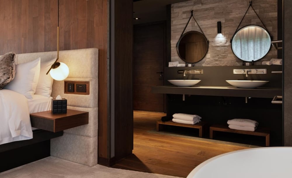 Bridal Suite - Photo 1