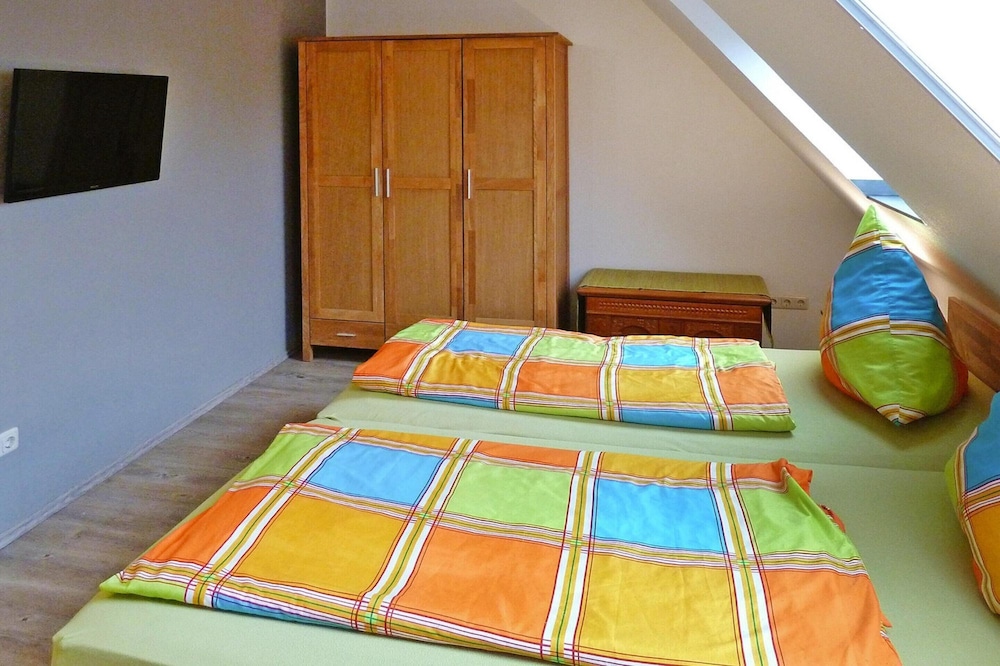 Apartment photo 2
