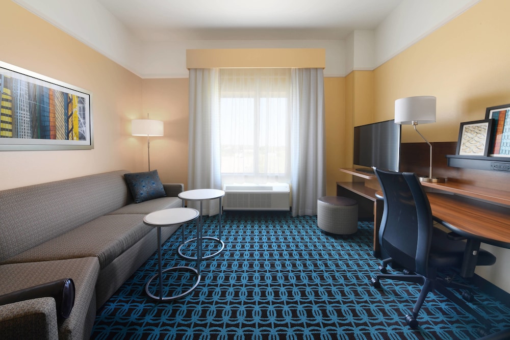 Suite, Multiple Beds photo 3