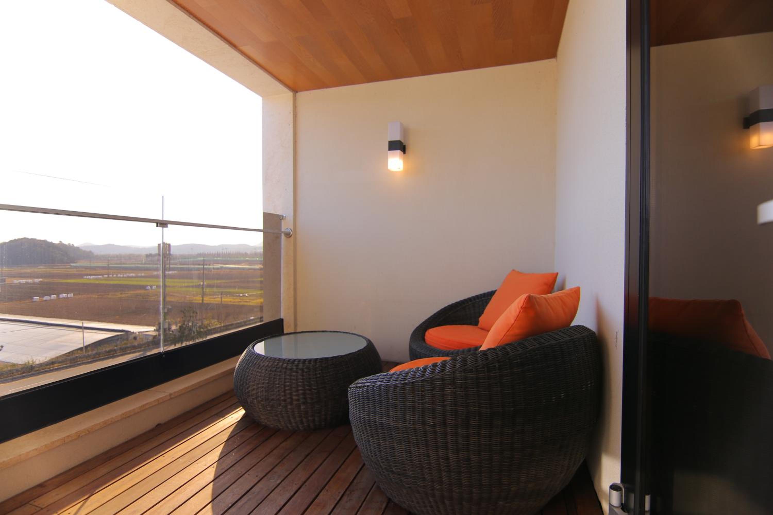 Standard Terrace Room - Photo 10