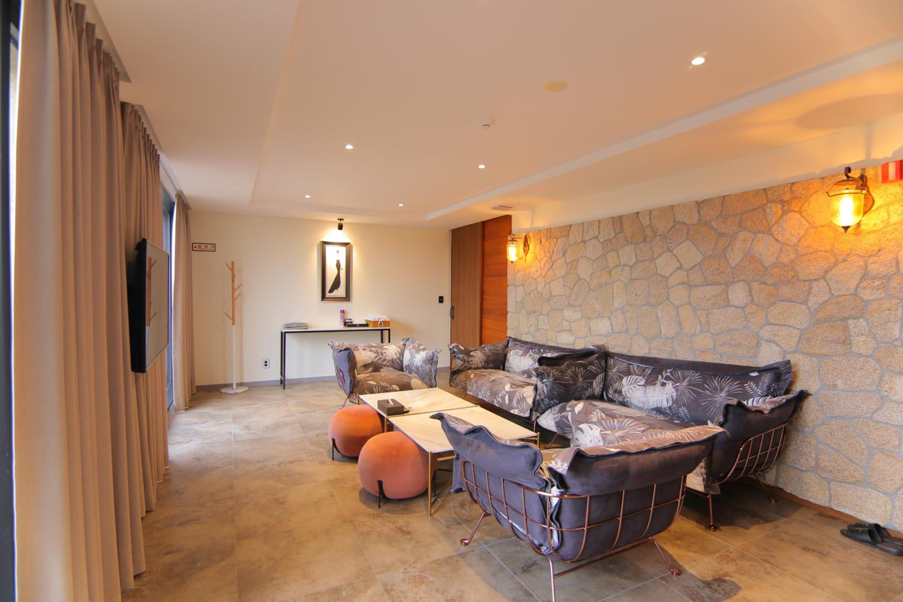 Imperial Suite - Photo 4