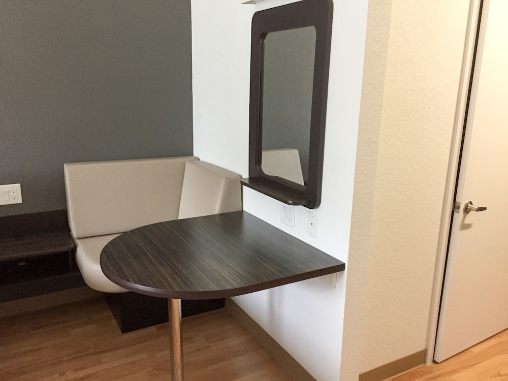 Deluxe Room, 2 Double Beds, Non Smoking, Kitchenette photo 2