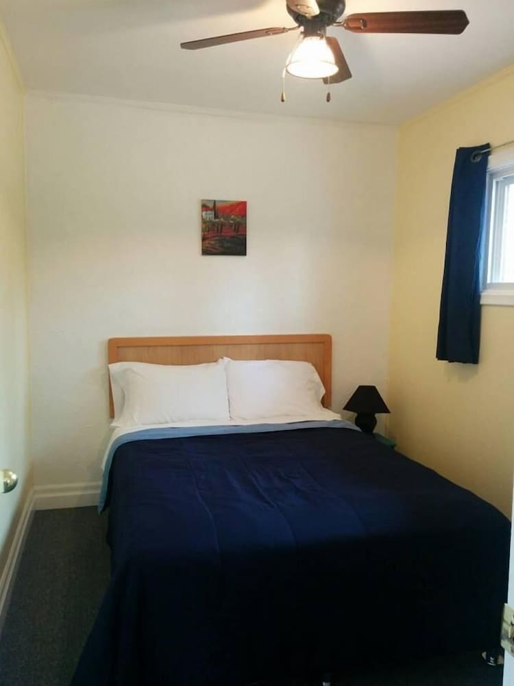 Standard Suite, 2 Bedrooms, Kitchen (Room 2) photo 2