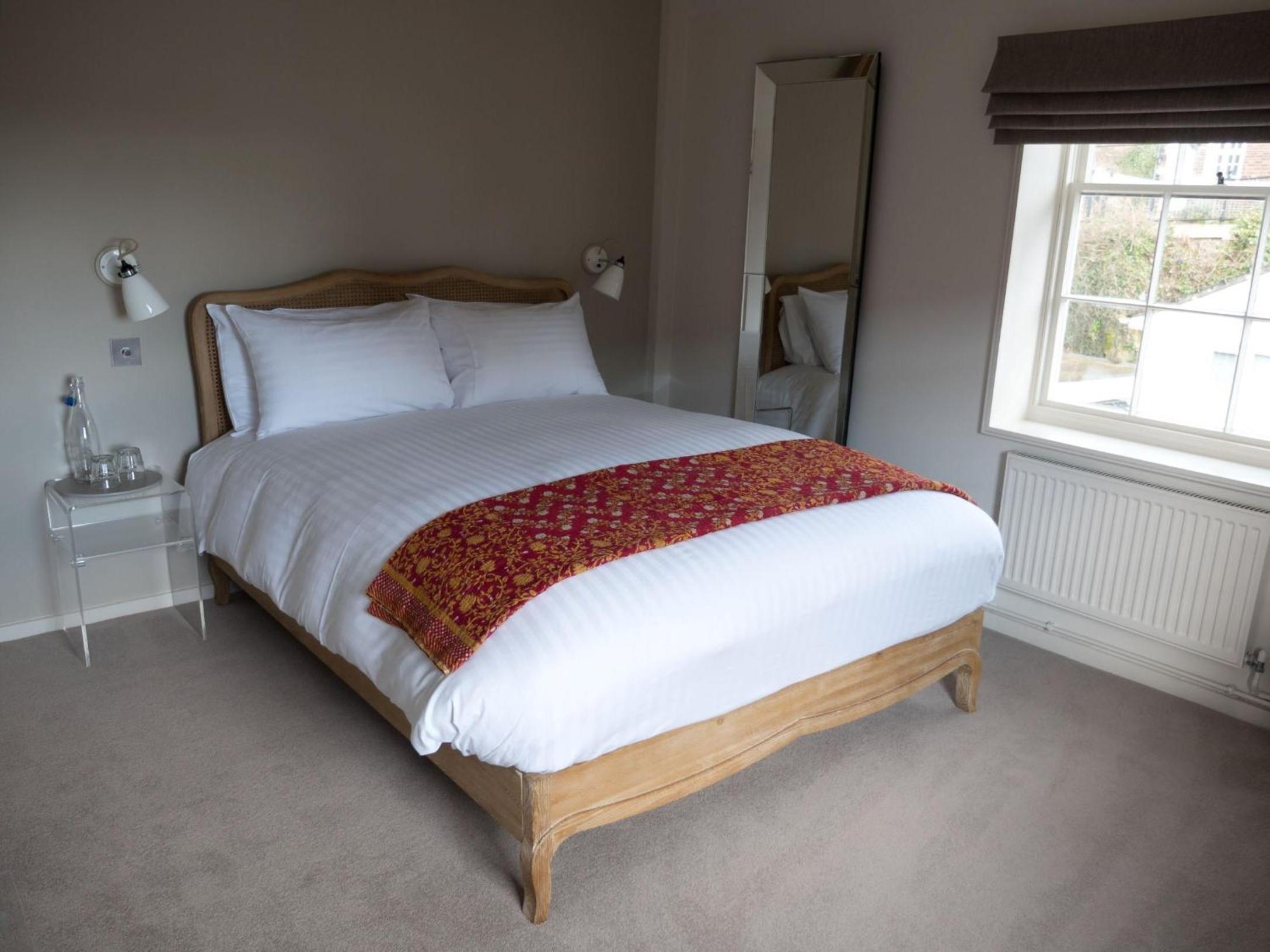 Double Room with Private Bathroom photo 2