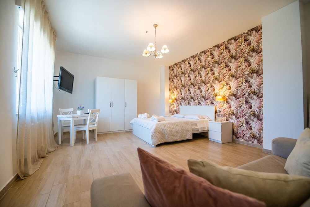 Comfort Quadruple Room - Photo 6