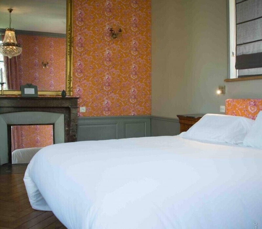 Room (Fantaisie)