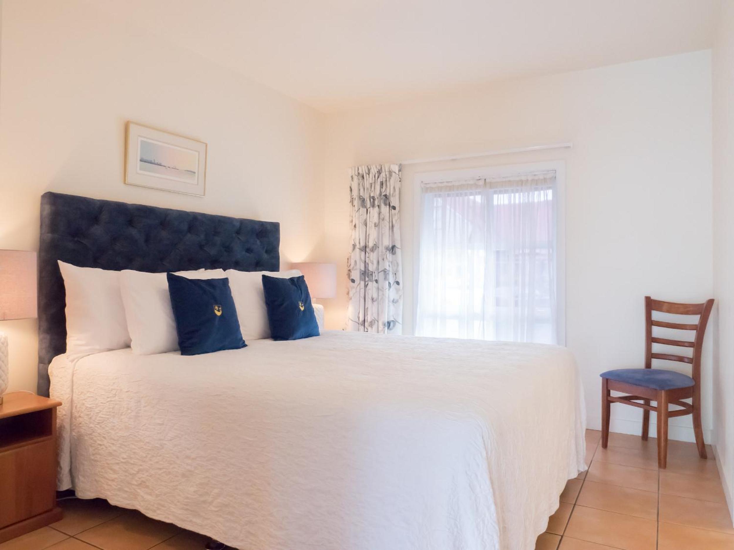 One Bedroom Unit photo 2