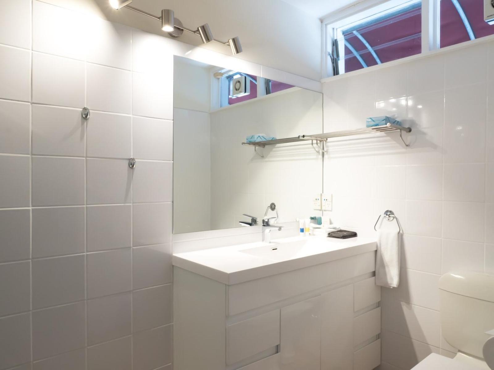 One Bedroom Unit photo 2