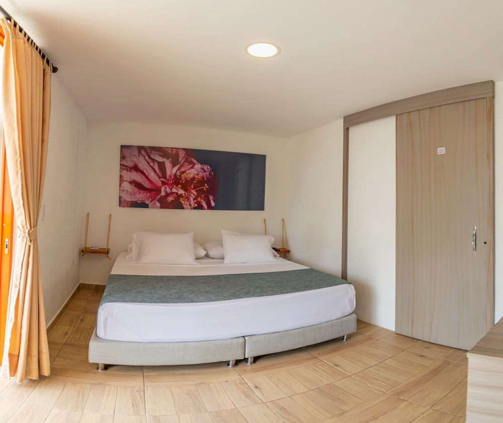 Standard Double Room photo 3