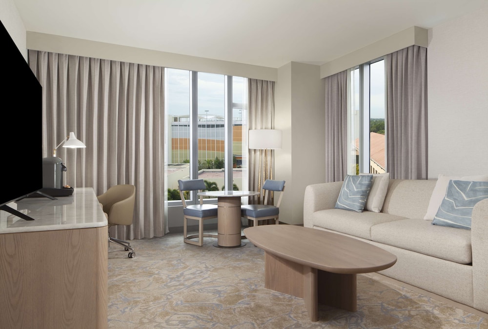 Suite, 1 Bedroom, Accessible, City View