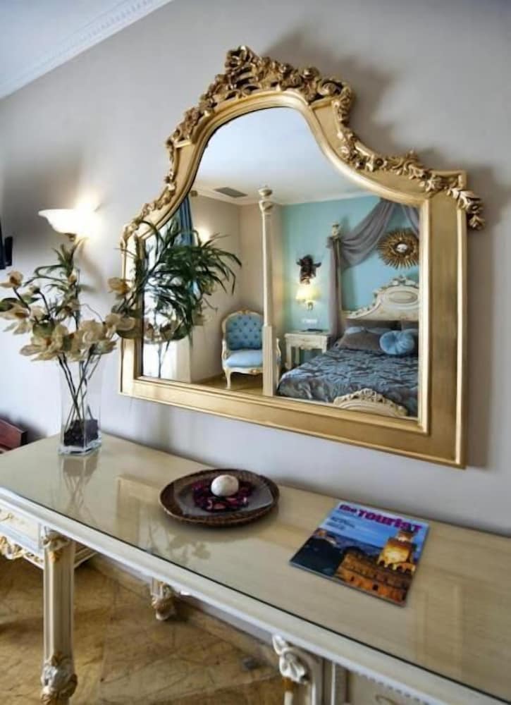 Deluxe Double Room, Balcony - Photo 18