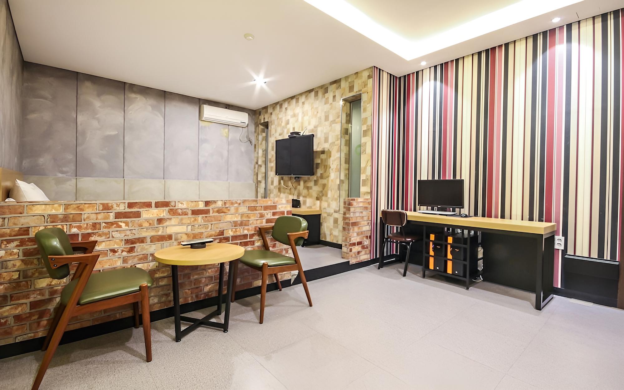 Room (VIP) - Photo 4
