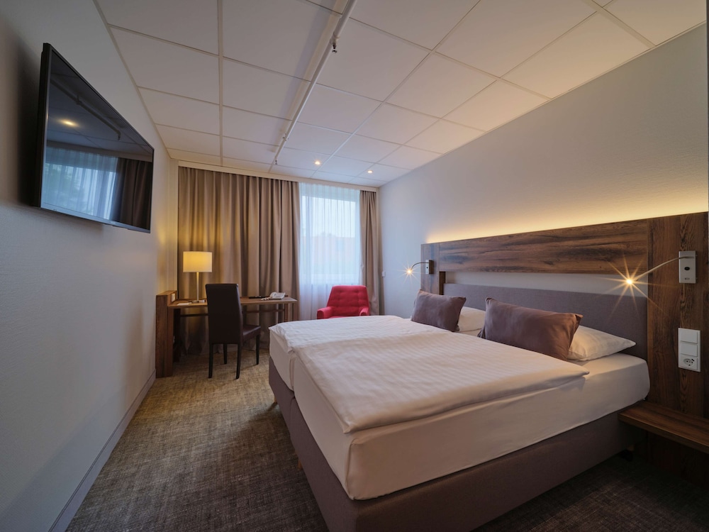 Comfort Room, 1 Double Bed, Garden View - Photo 1