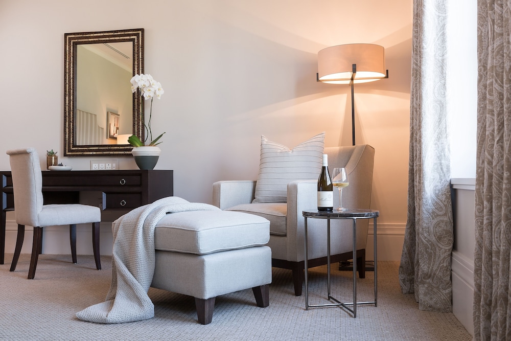 Executive Suite, Terrace