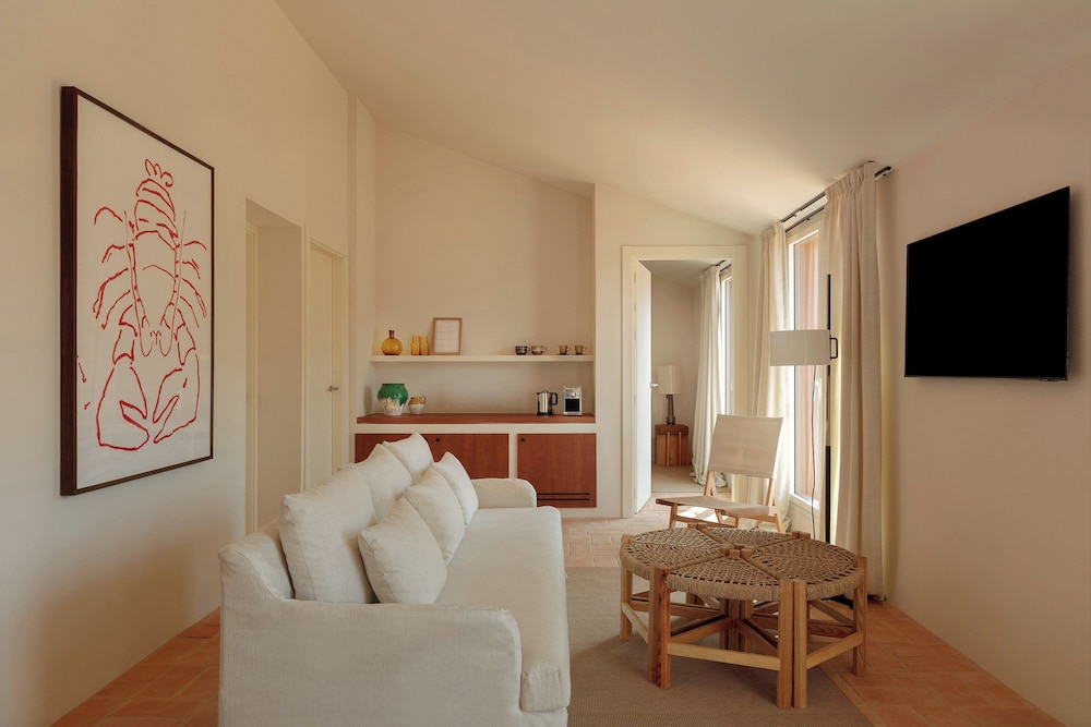 Suite (Victoria) Suite (Victoria)