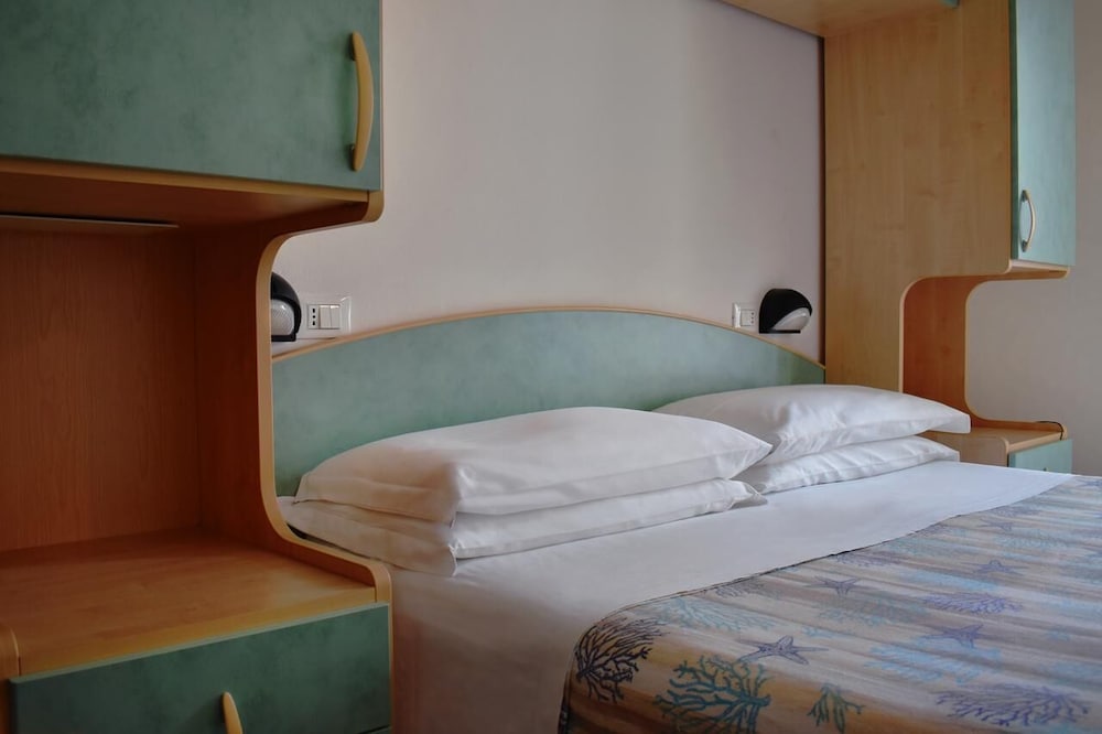 Double Or Twin Room, Balcony photo 1