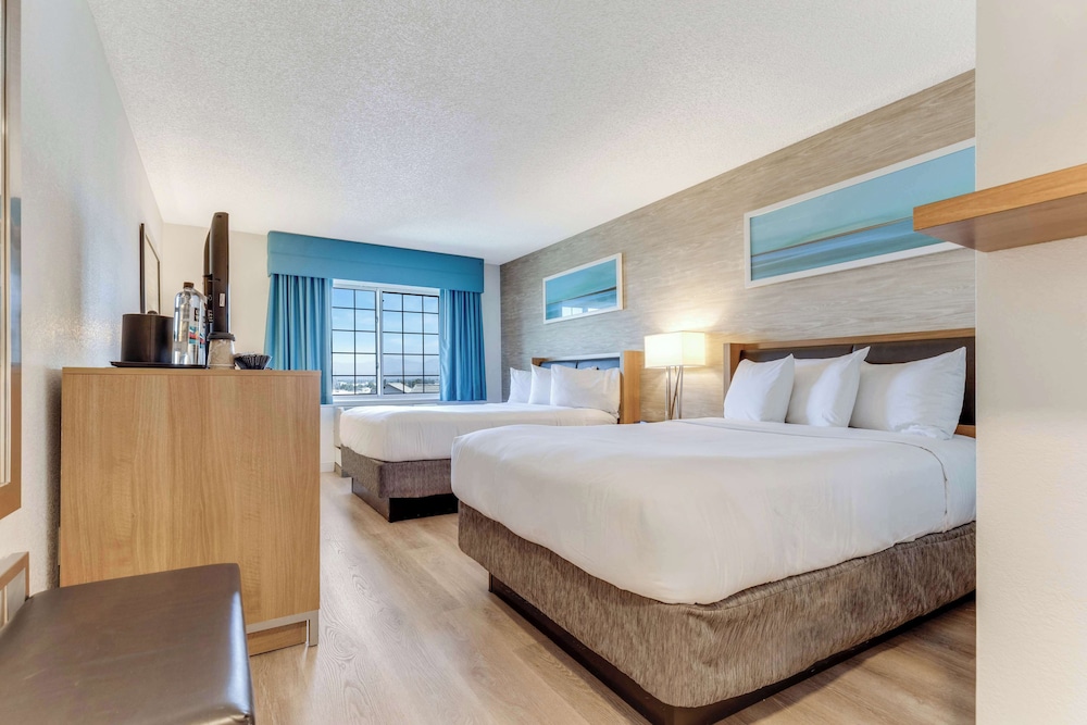 Deluxe Room, 2 Double Beds - Photo 2