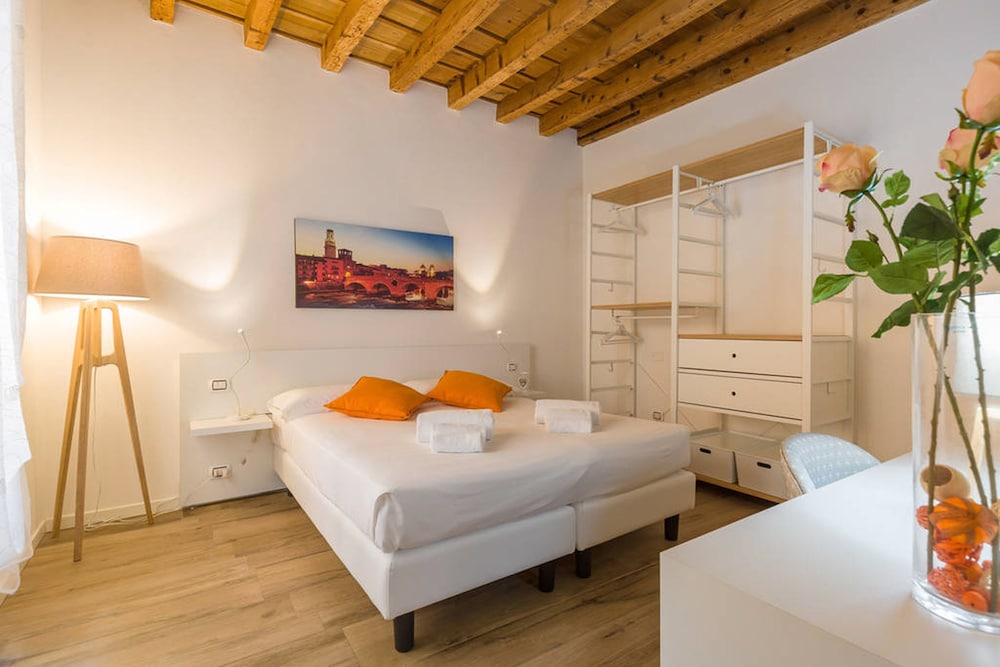 Apartment, 2 Bedrooms (Opera House - Via Frattini 2) photo 3