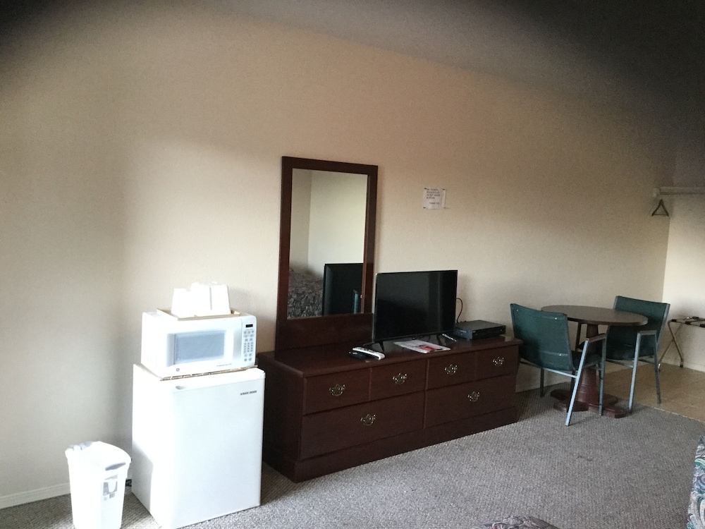 Double Room - Photo 5