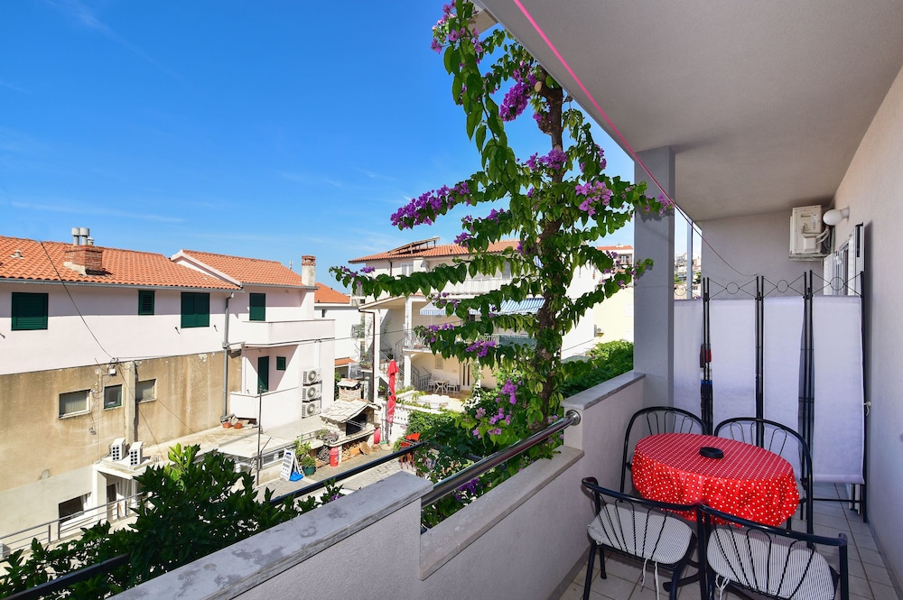 Apartment (A3) - Photo 8