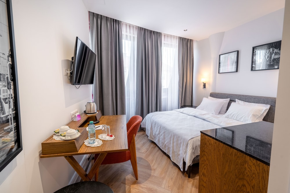 City Double Room