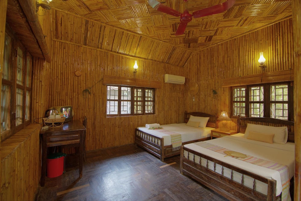 Private Palm Bungalow Twin - Photo 1