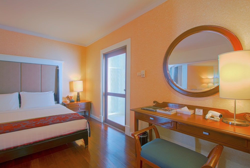 Junior Suite Panoramic View