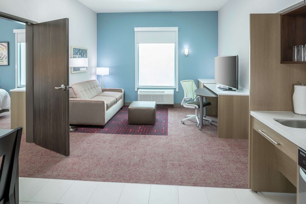 Suite, 1 King Bed, Accessible (Roll-In Shower, Hearing & Mobility)