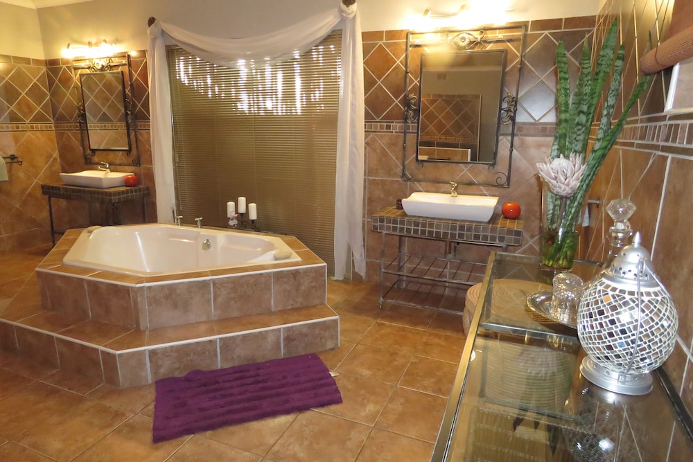 Executive Room photo 3