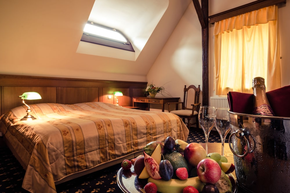 Basic Double or Twin Room photo 3
