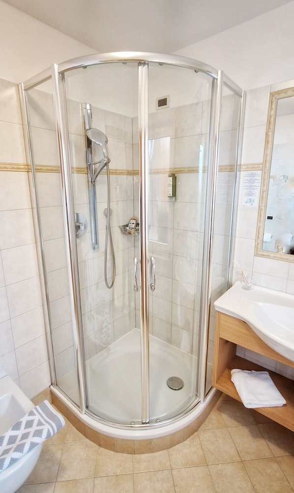 Premium Double Room photo 2