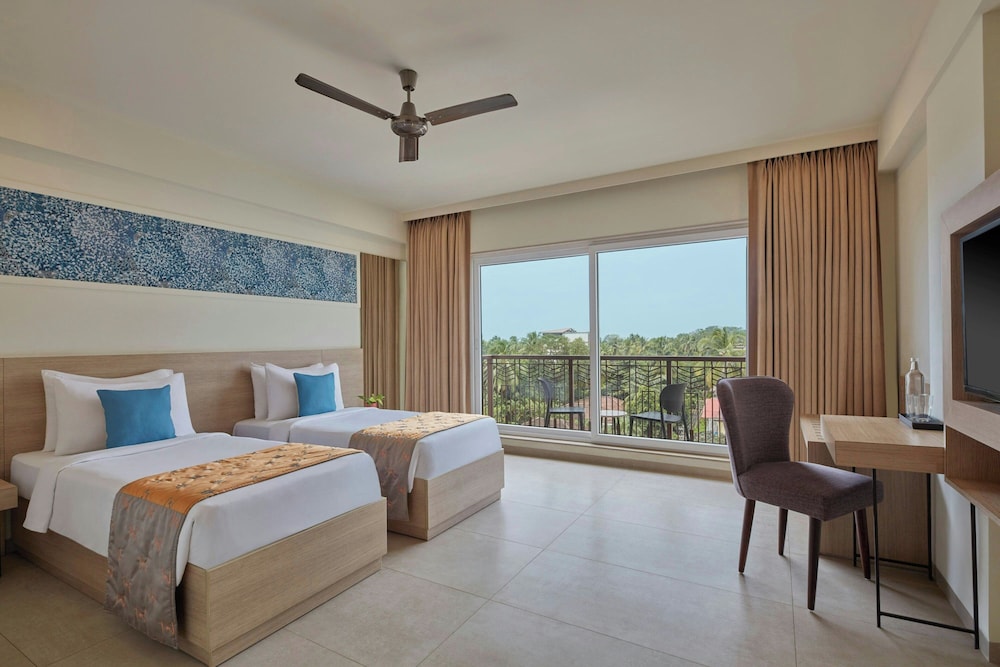 Room, 2 Twin Beds (View)