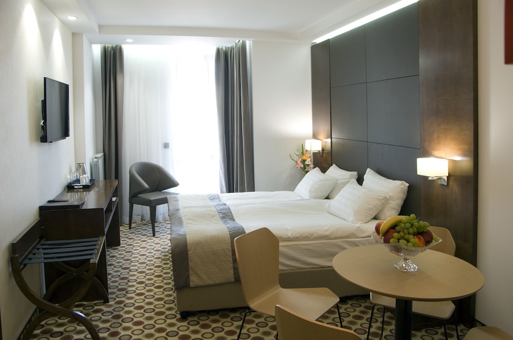 Deluxe Connecting Rooms photo 3