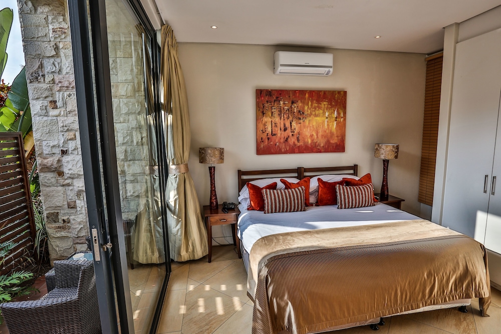 Standard Room, Balcony, Garden View photo 3