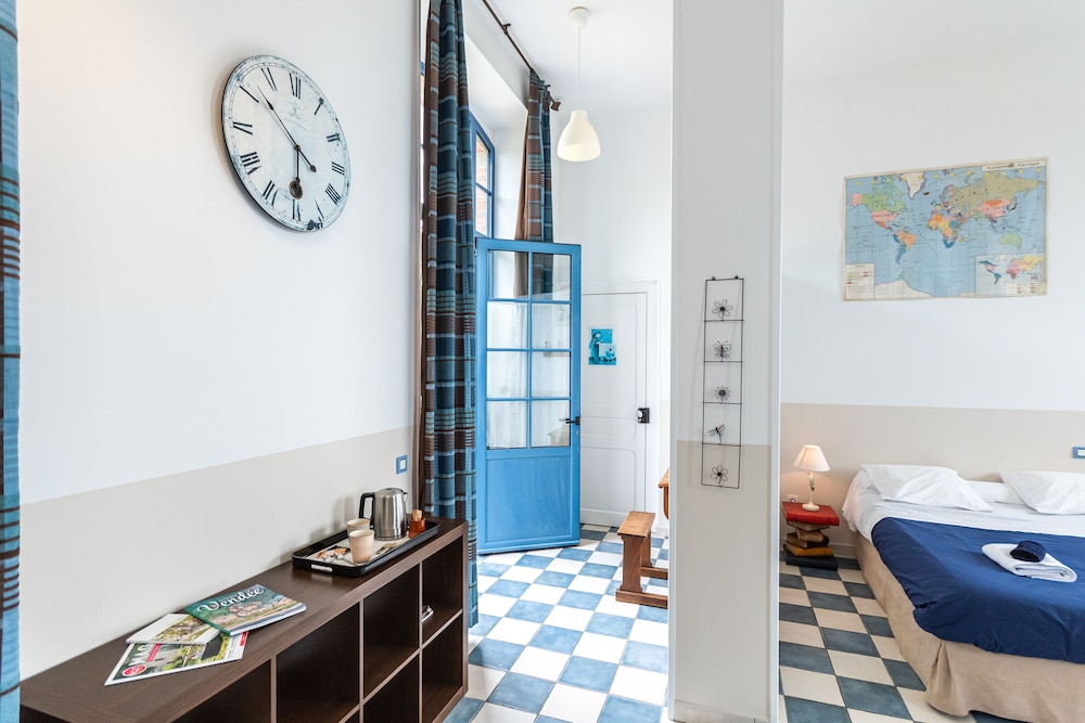 Family Quadruple Room, 1 Bedroom, Non Smoking, Garden View (AU CLAIR DE LA LUNE) photo 3