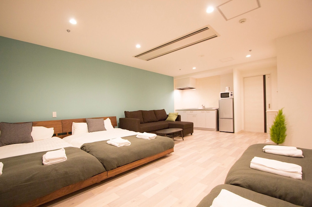Apartment for 10 Guests photo 2