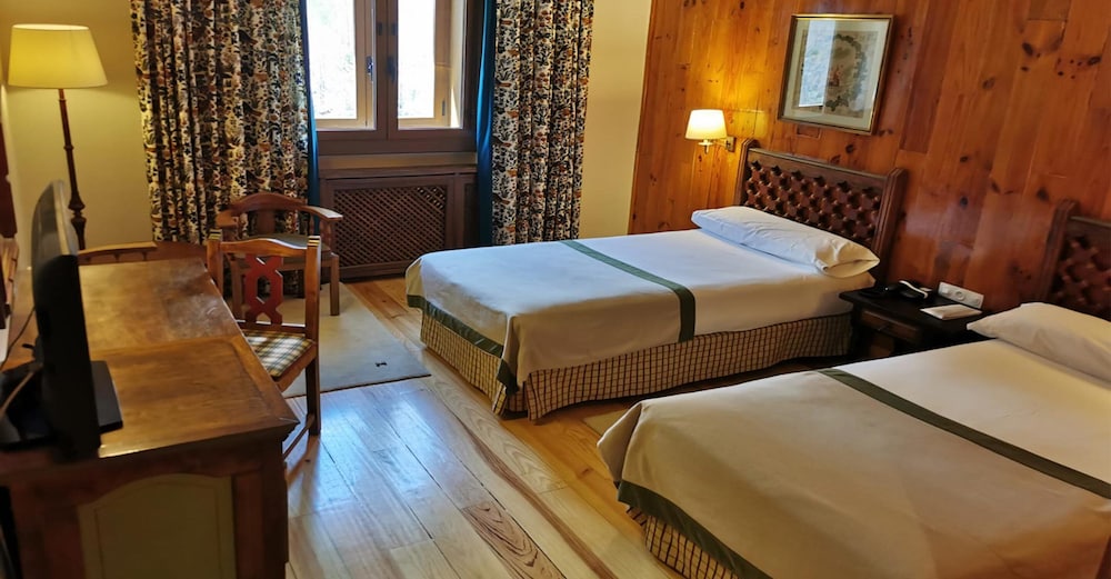 Standard Twin Room photo 2
