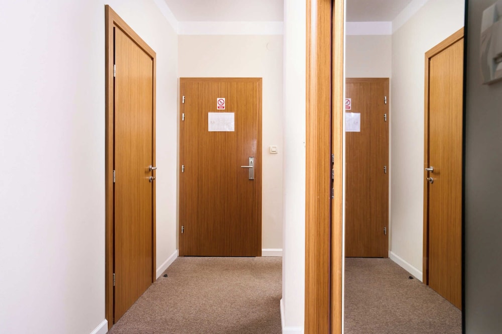 Comfort Suite, 2 Bedrooms, Courtyard Area photo 2