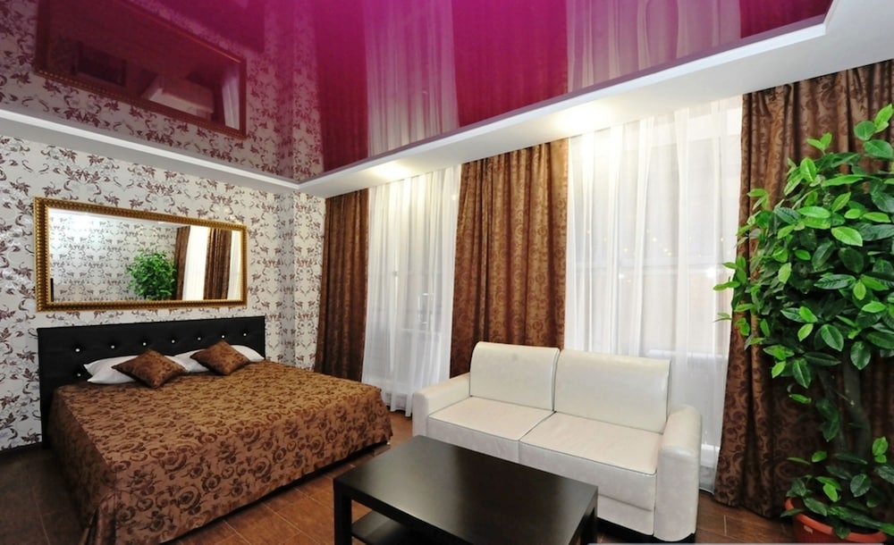 Superior Room, Hot Tub