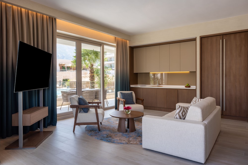 Deluxe Apartment, 2 Bedrooms - Photo 4
