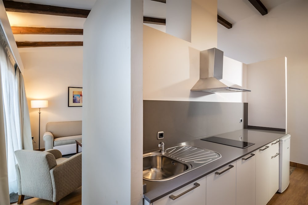 Villa, 2 Bedrooms - Photo 7
