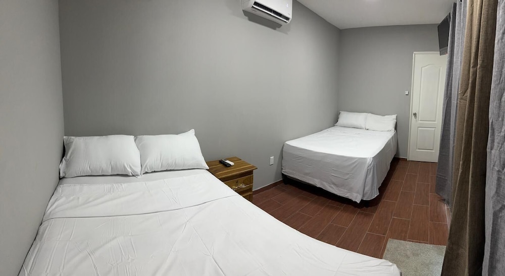 Family Double Room, Pool View