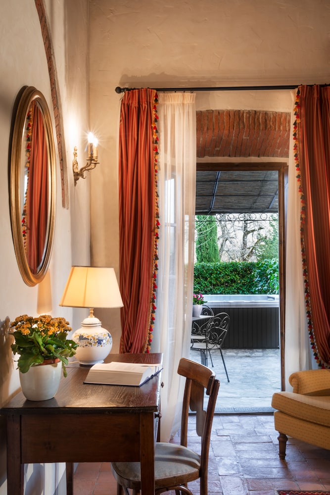 Suite Jacuzzi Garden
