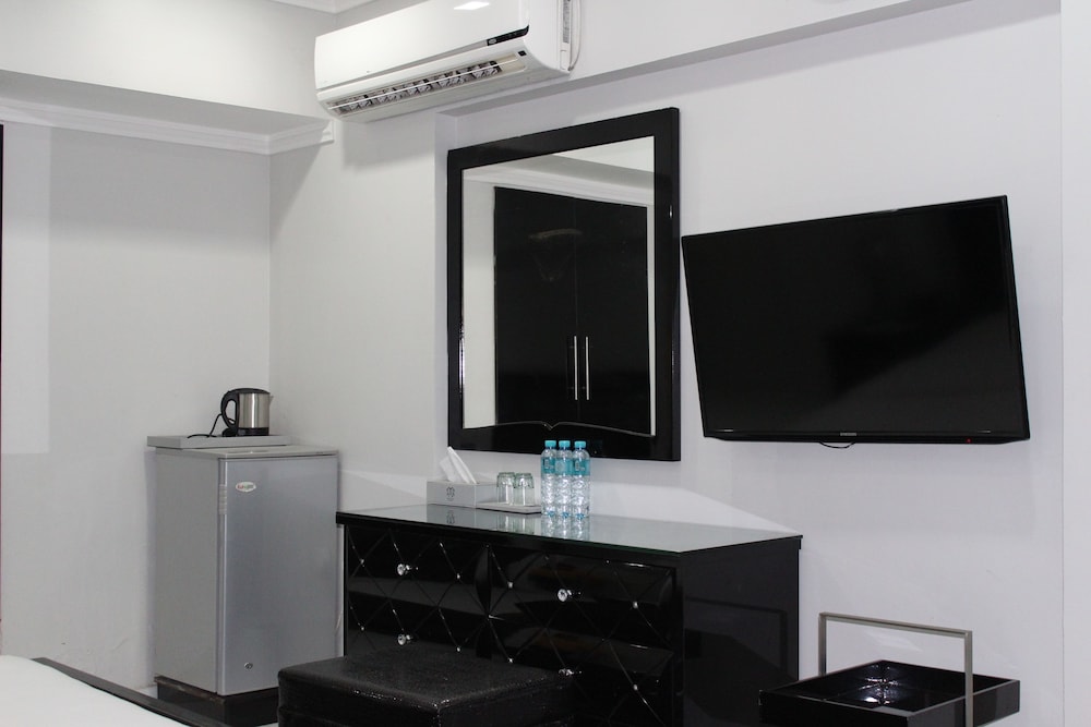 Standard Double or Twin Room photo 2